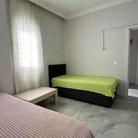 Apartment Oeluedeniz *