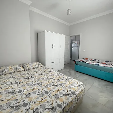 Apartment Oeluedeniz *